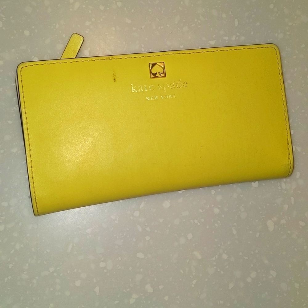 Kate Spade Wallet..yellow